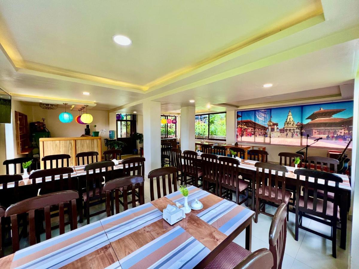 Hotel Sakura Durbar Nagarkot Exteriör bild